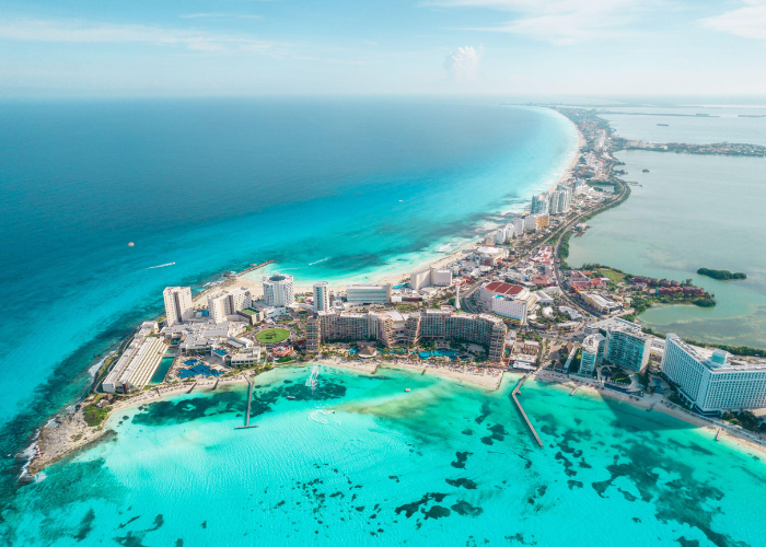 Cancún1 (700 x 500 px) (1)
