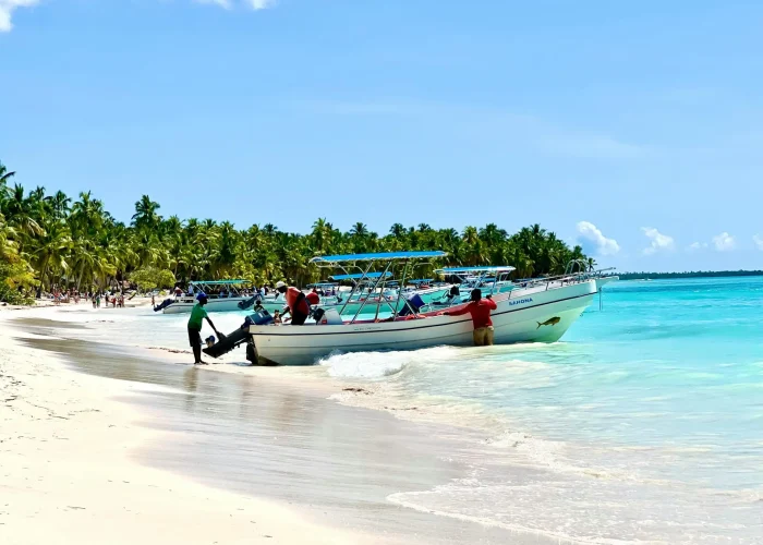 pexels-artem-ganzha-161729385-10816914