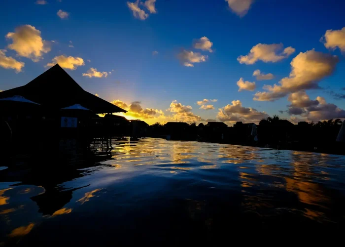 pexels-francesco-ungaro-281450